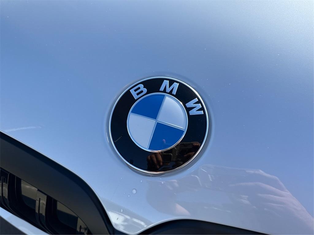 new 2026 BMW X7 car, priced at $123,475