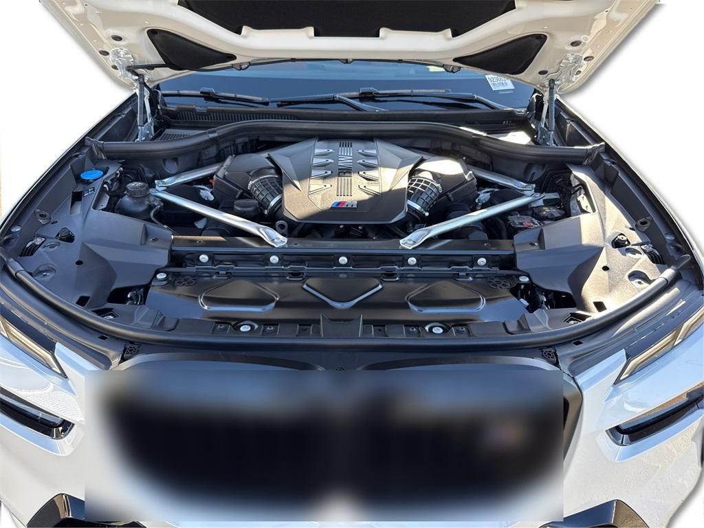 new 2026 BMW X7 car, priced at $123,475