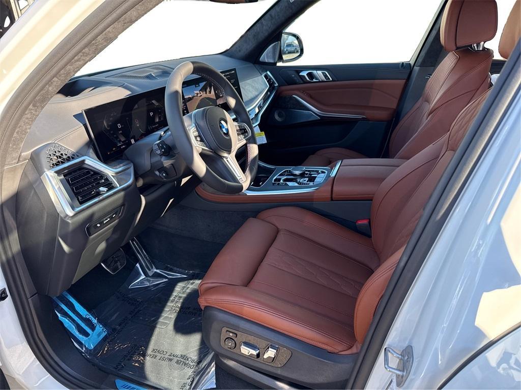 new 2026 BMW X7 car, priced at $123,475