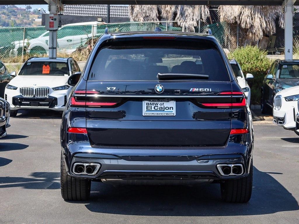 new 2025 BMW X7 car, priced at $118,770