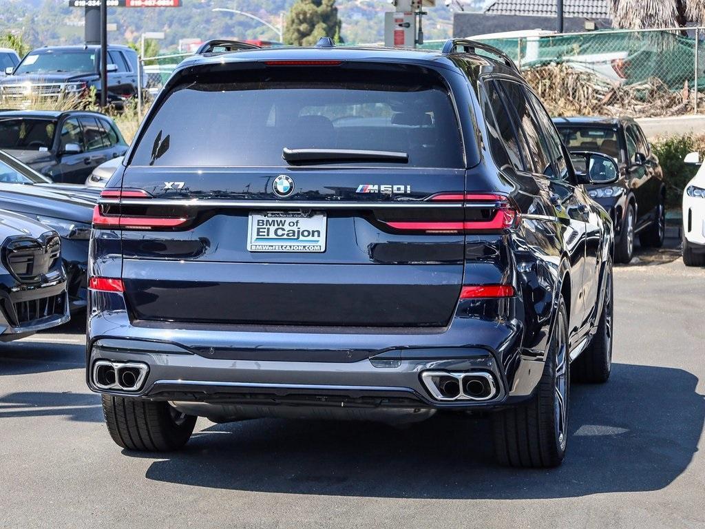 new 2025 BMW X7 car, priced at $118,770