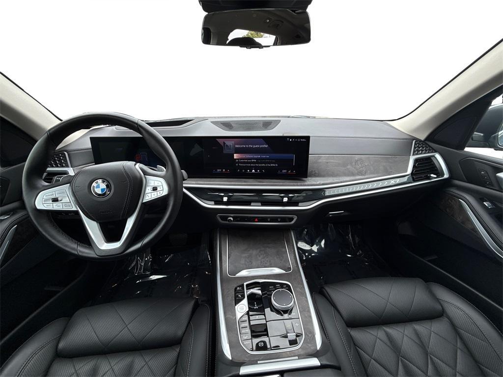 used 2025 BMW X7 car, priced at $71,995