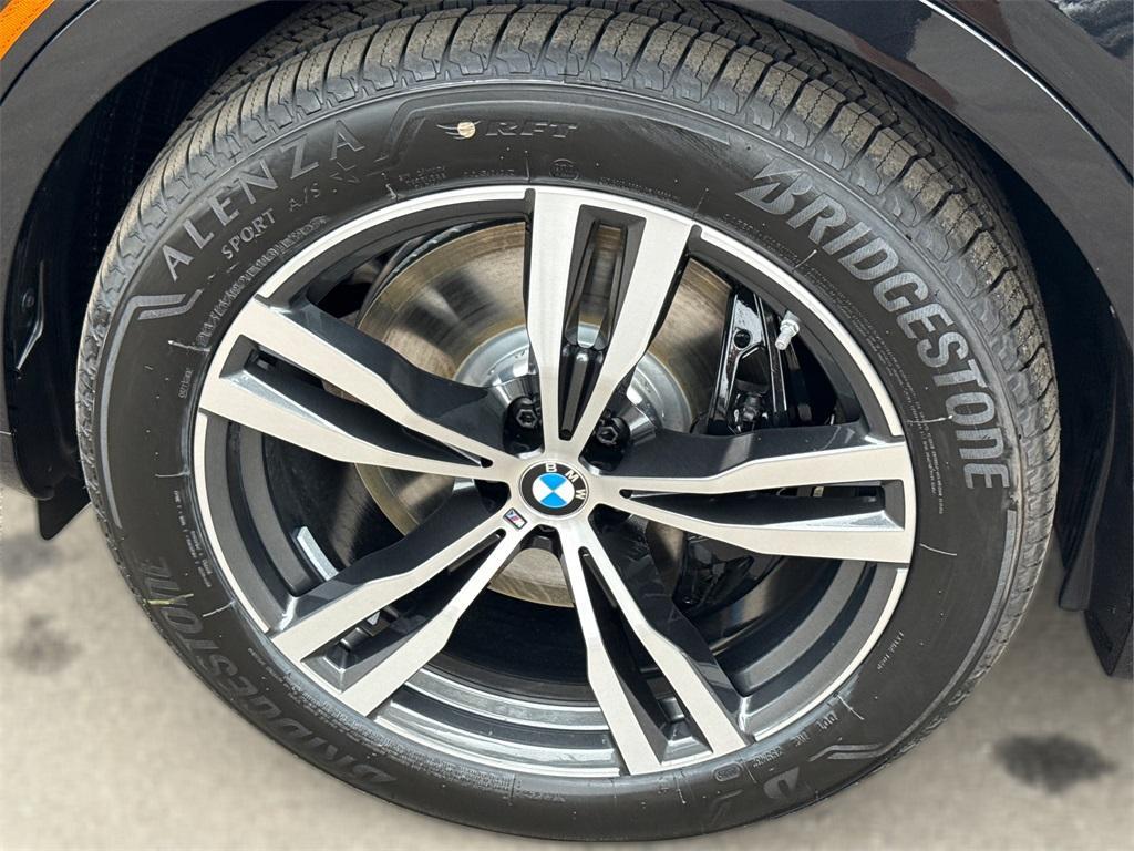 new 2026 BMW X7 car, priced at $119,075