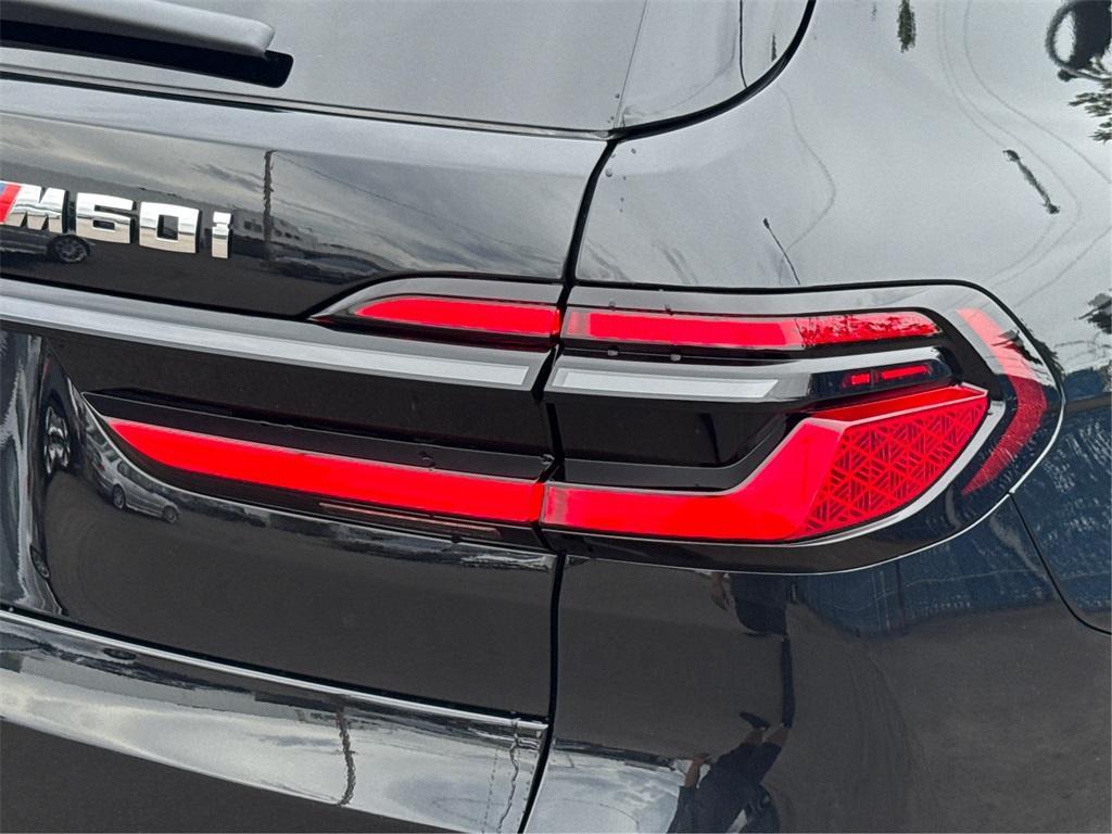 new 2026 BMW X7 car, priced at $119,075