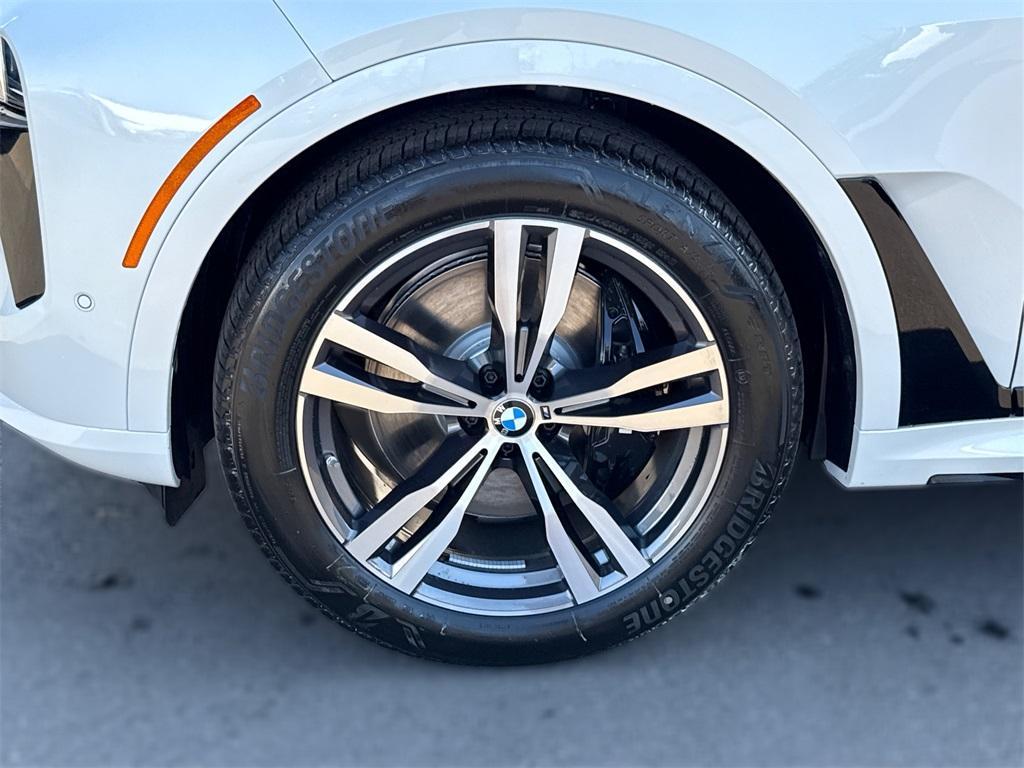 new 2026 BMW X7 car, priced at $121,575