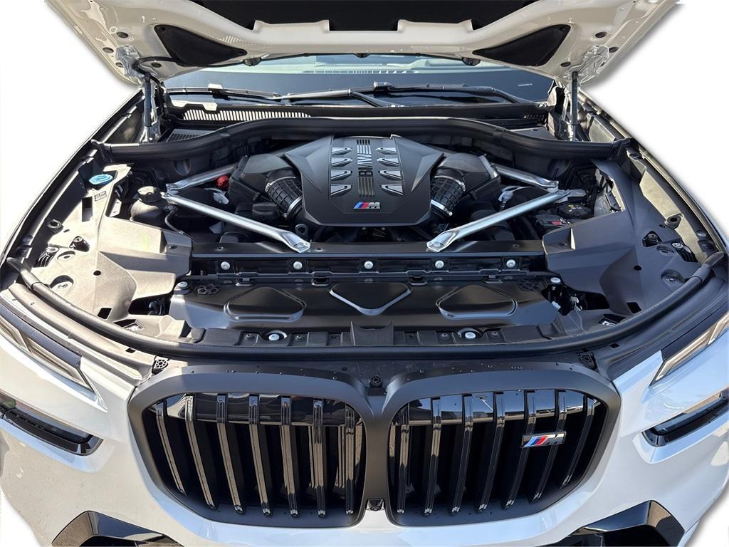 new 2026 BMW X7 car, priced at $121,575