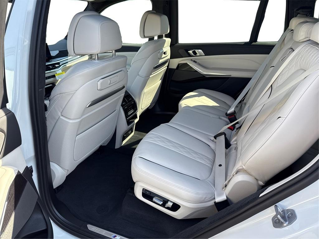 new 2026 BMW X7 car, priced at $121,575