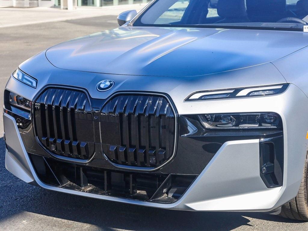 new 2025 BMW i7 car, priced at $119,425