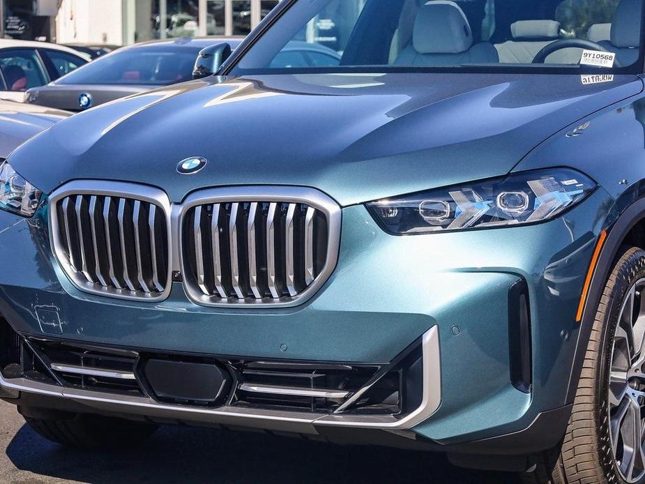 new 2025 BMW X5 car, priced at $73,275