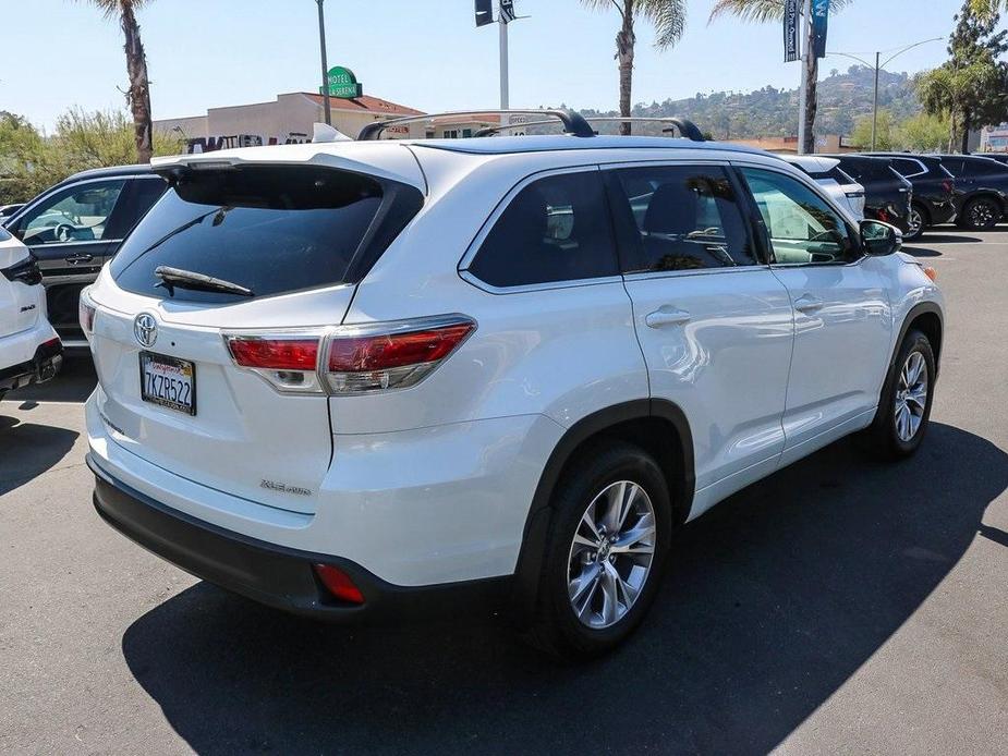 used 2015 Toyota Highlander car, priced at $14,995