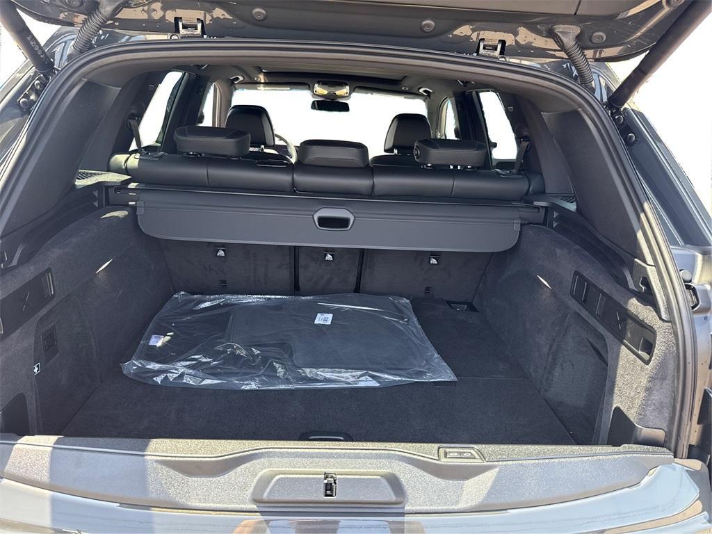 new 2026 BMW X5 PHEV car, priced at $88,875