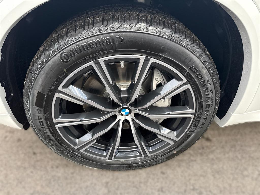 new 2026 BMW X5 PHEV car, priced at $82,525