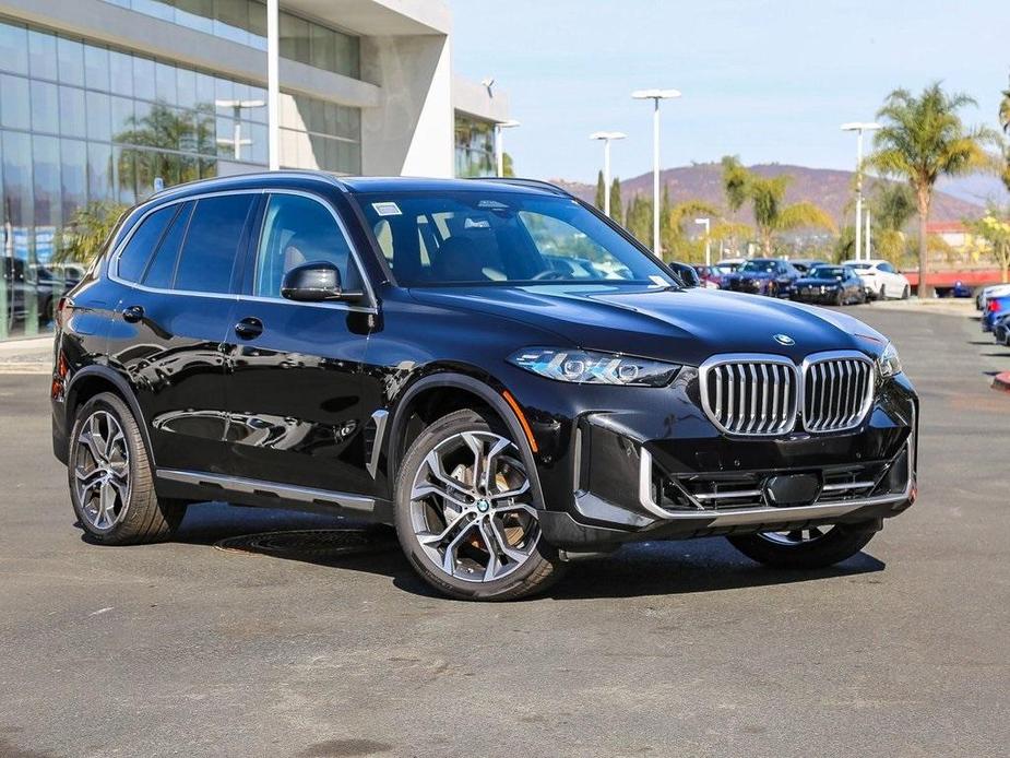 new 2025 BMW X5 car, priced at $70,975