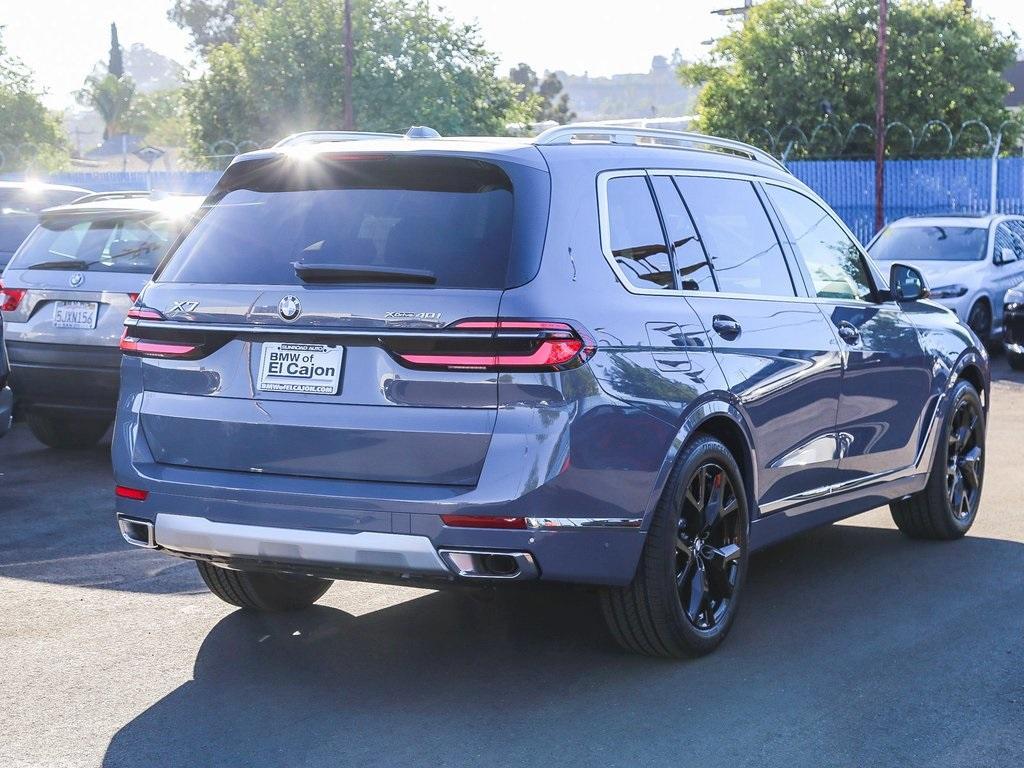 new 2025 BMW X7 car, priced at $90,285