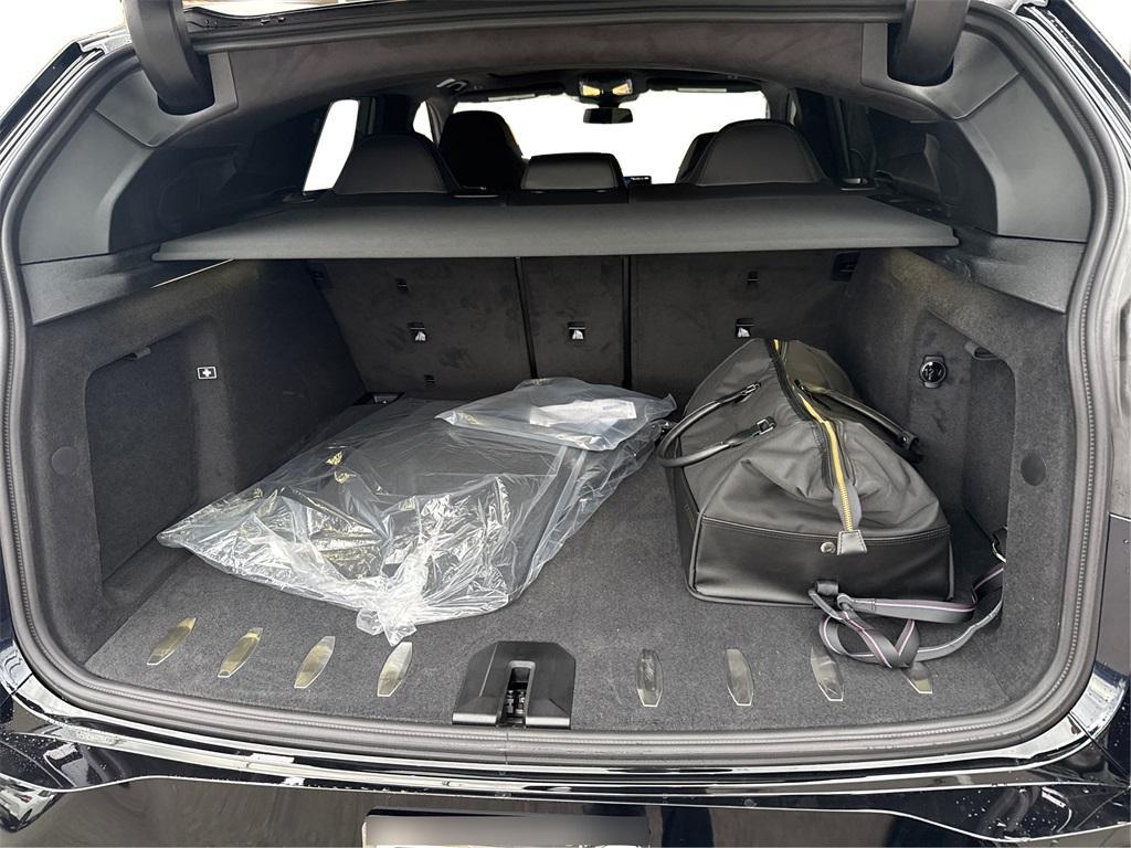 new 2026 BMW XM car, priced at $160,775