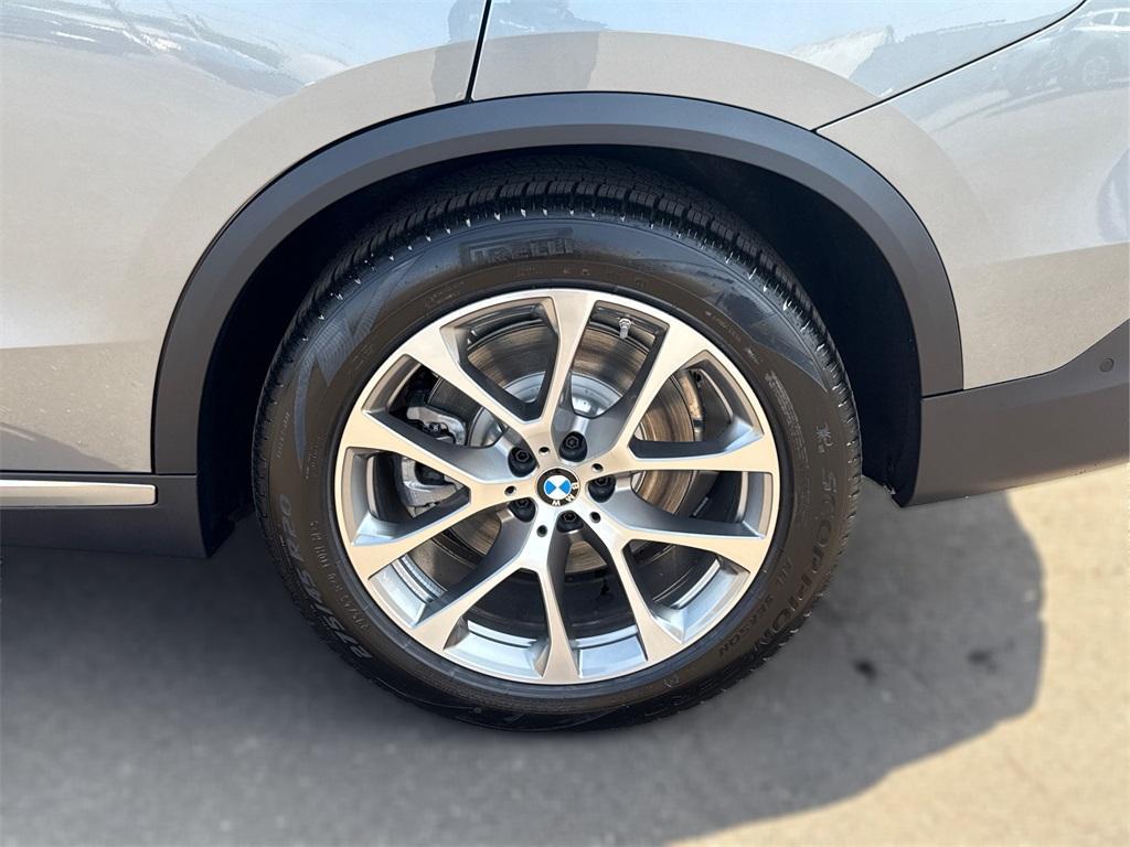 new 2026 BMW X5 PHEV car, priced at $80,300