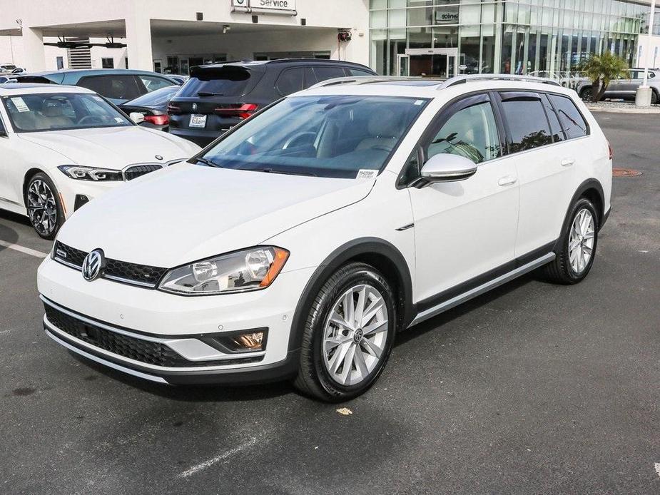 used 2017 Volkswagen Golf Alltrack car, priced at $21,995