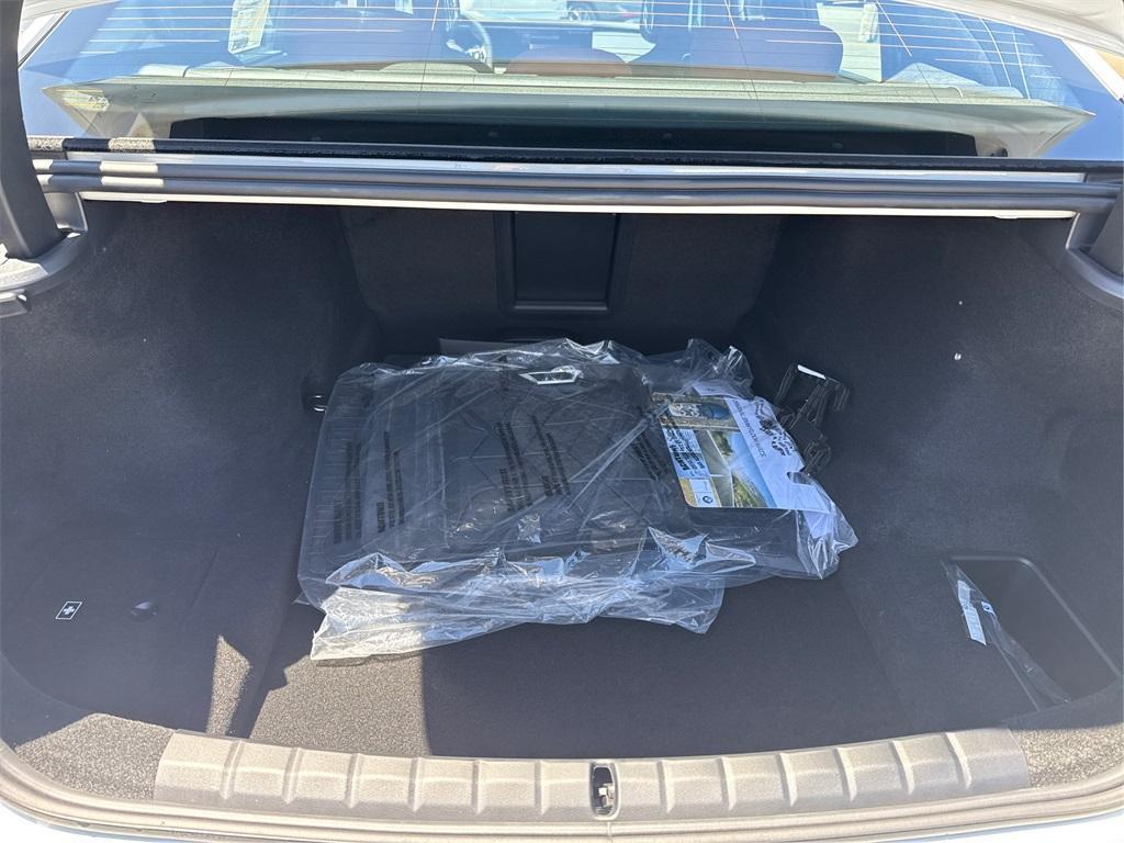 new 2025 BMW 760 car, priced at $129,625