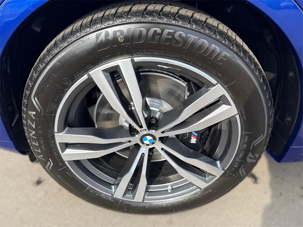 new 2026 BMW X7 car, priced at $121,575