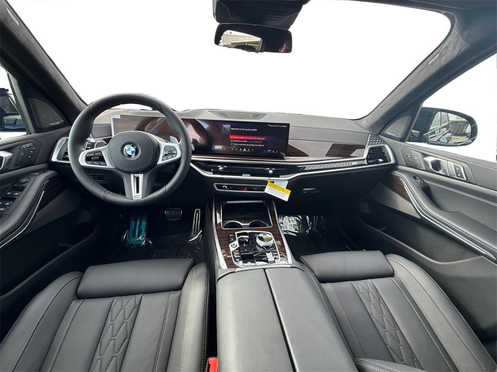 new 2026 BMW X7 car, priced at $121,575