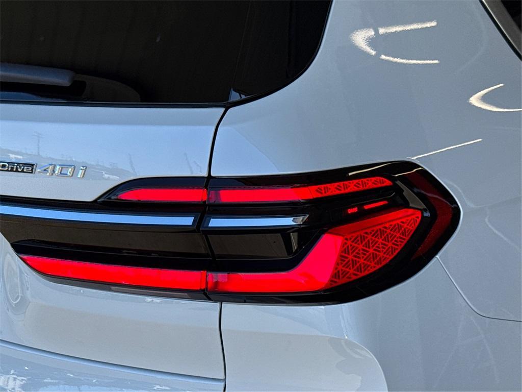 new 2026 BMW X7 car, priced at $91,515