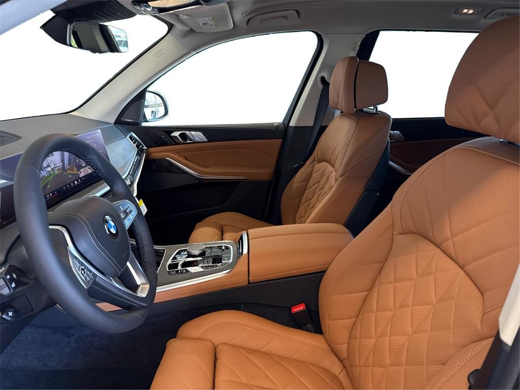 new 2026 BMW X7 car, priced at $91,515