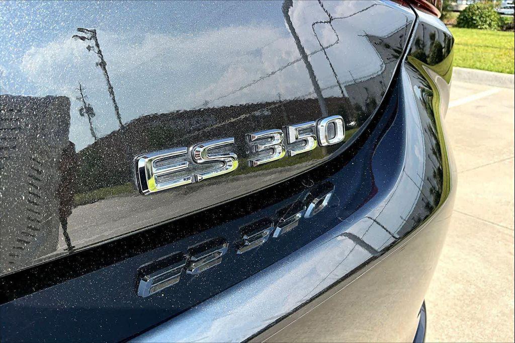 used 2025 Lexus ES 350 car, priced at $46,995