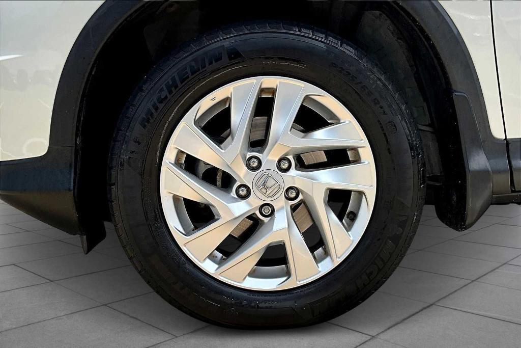 used 2015 Honda CR-V car, priced at $16,995
