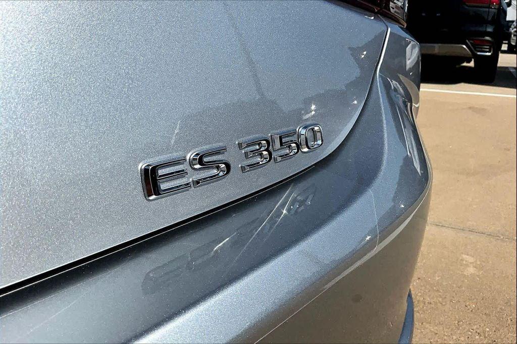 new 2025 Lexus ES 350 car, priced at $50,709