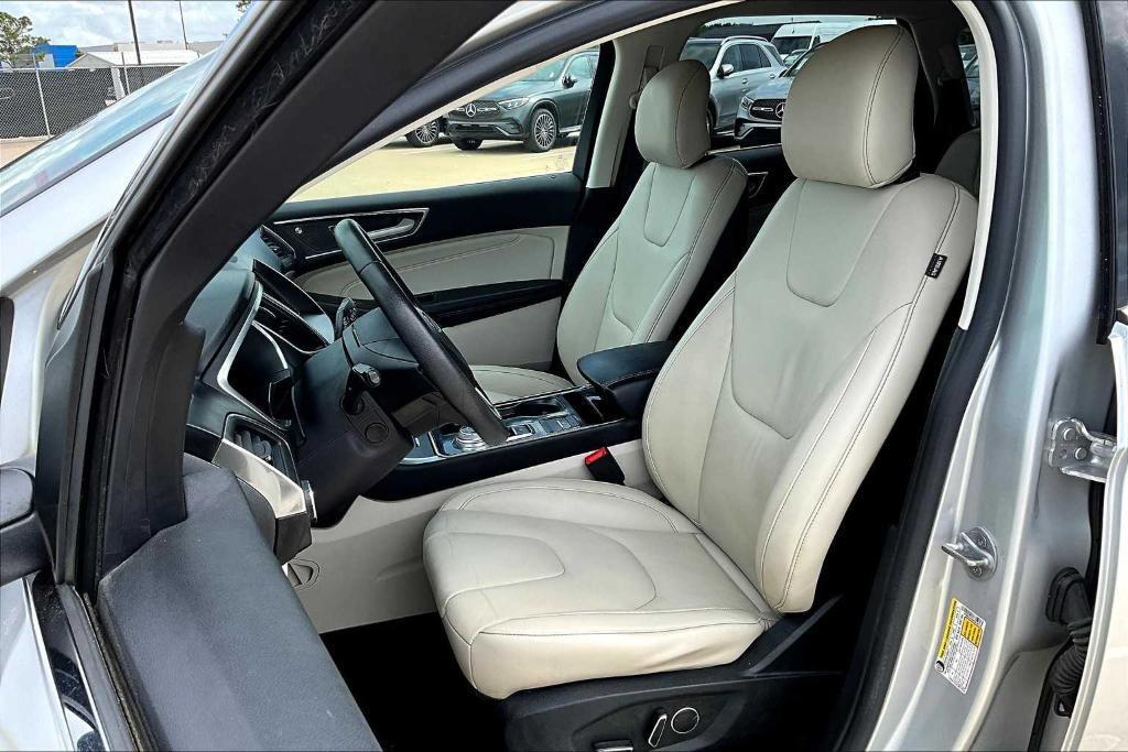used 2019 Ford Edge car, priced at $13,995