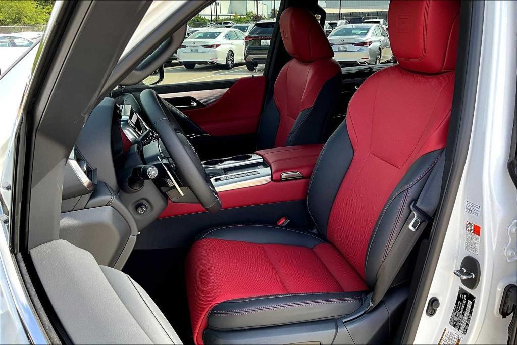 new 2025 Lexus LX 600 car, priced at $119,118