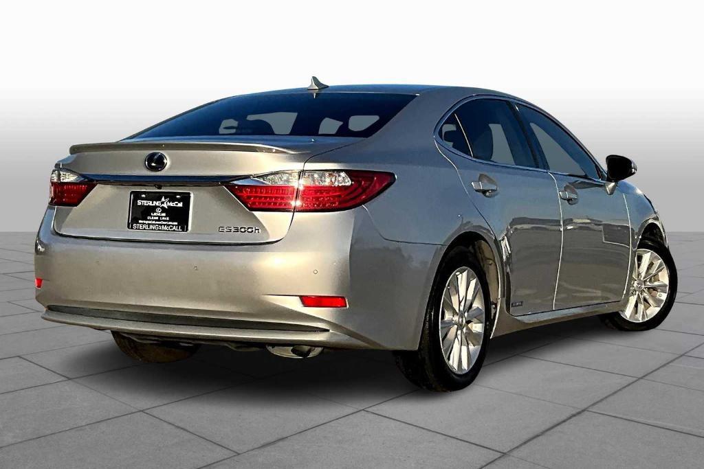 used 2014 Lexus ES 300h car, priced at $15,895