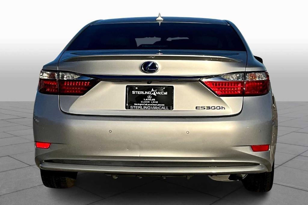 used 2014 Lexus ES 300h car, priced at $15,895