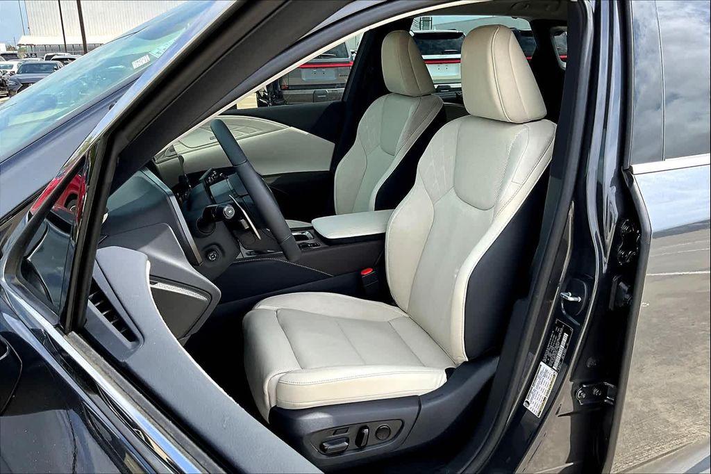 new 2025 Lexus RX 350 car, priced at $68,439