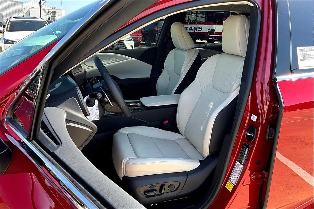 new 2025 Lexus RX 350 car, priced at $67,558