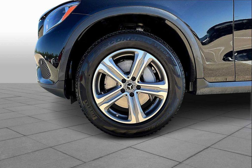 used 2018 Mercedes-Benz GLC 300 car, priced at $14,995