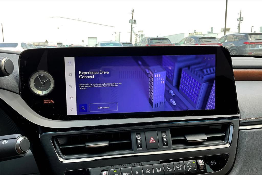 new 2025 Lexus ES 300h car, priced at $51,439