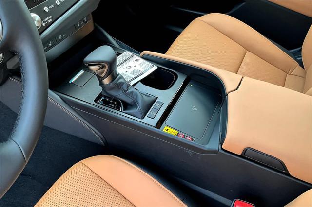 new 2025 Lexus ES 300h car, priced at $51,439