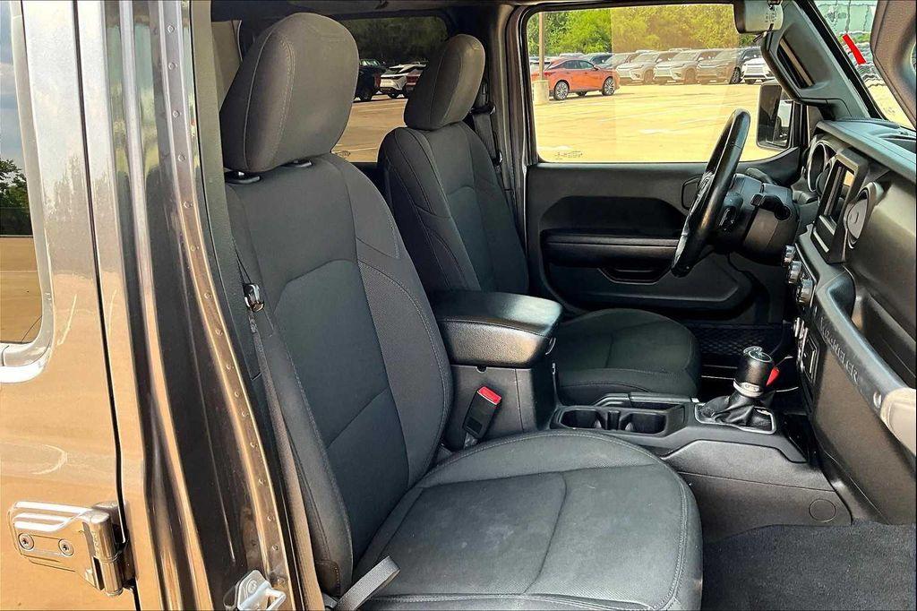 used 2018 Jeep Wrangler Unlimited car, priced at $22,995
