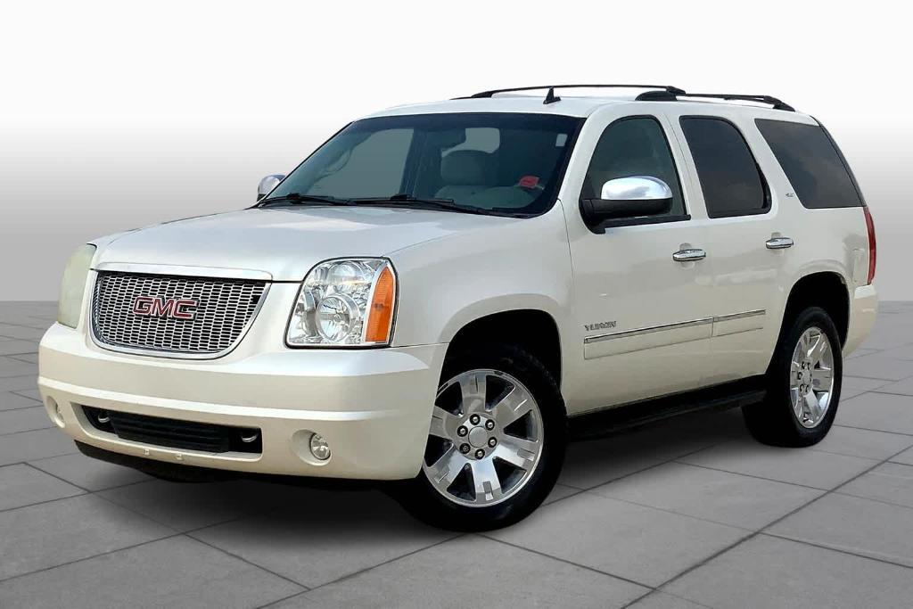 used 2012 GMC Yukon car, priced at $8,995