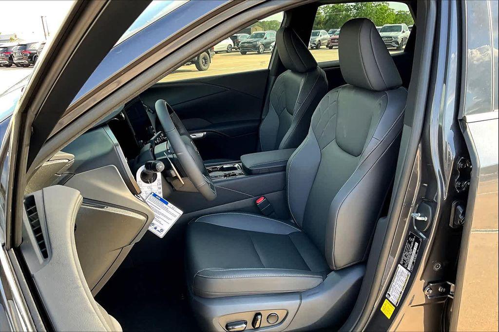 new 2025 Lexus RX 350 car, priced at $61,734
