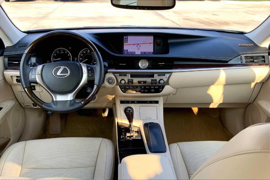 used 2014 Lexus ES 350 car, priced at $15,995