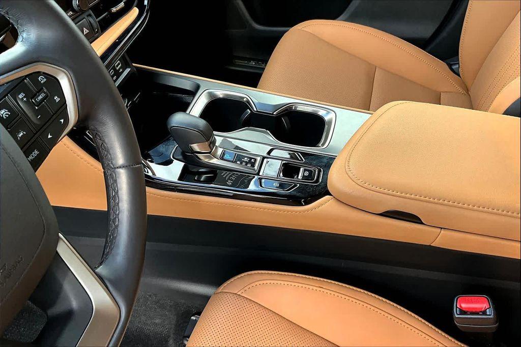 used 2025 Lexus NX 250 car, priced at $39,995