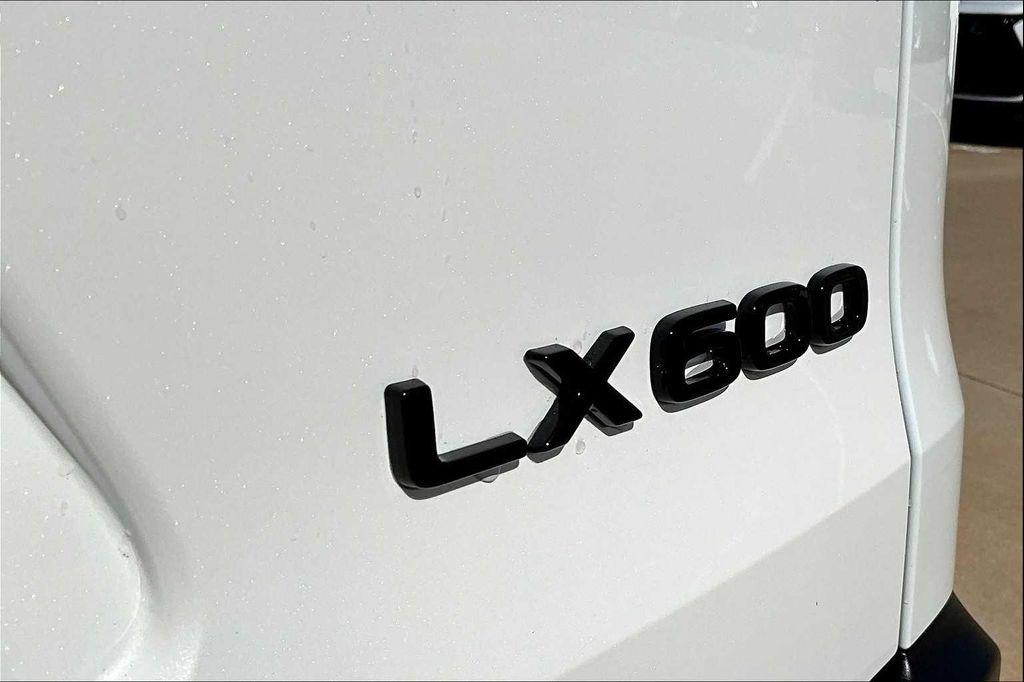 new 2025 Lexus LX 600 car, priced at $120,017