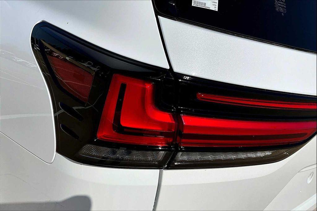 new 2025 Lexus LX 600 car, priced at $120,017