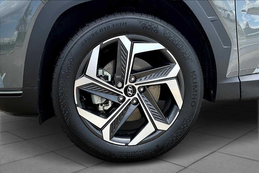 used 2024 Hyundai Tucson car, priced at $25,995