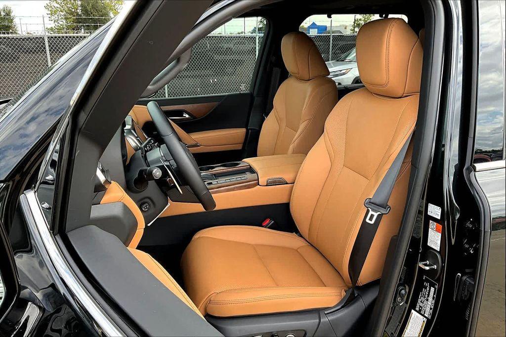 new 2025 Lexus LX 600 car, priced at $119,197