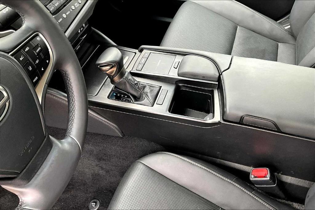 used 2022 Lexus ES 350 car, priced at $35,995