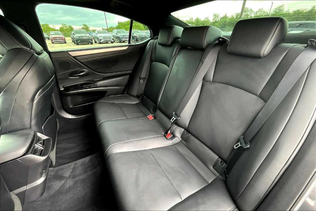 used 2022 Lexus ES 350 car, priced at $41,495
