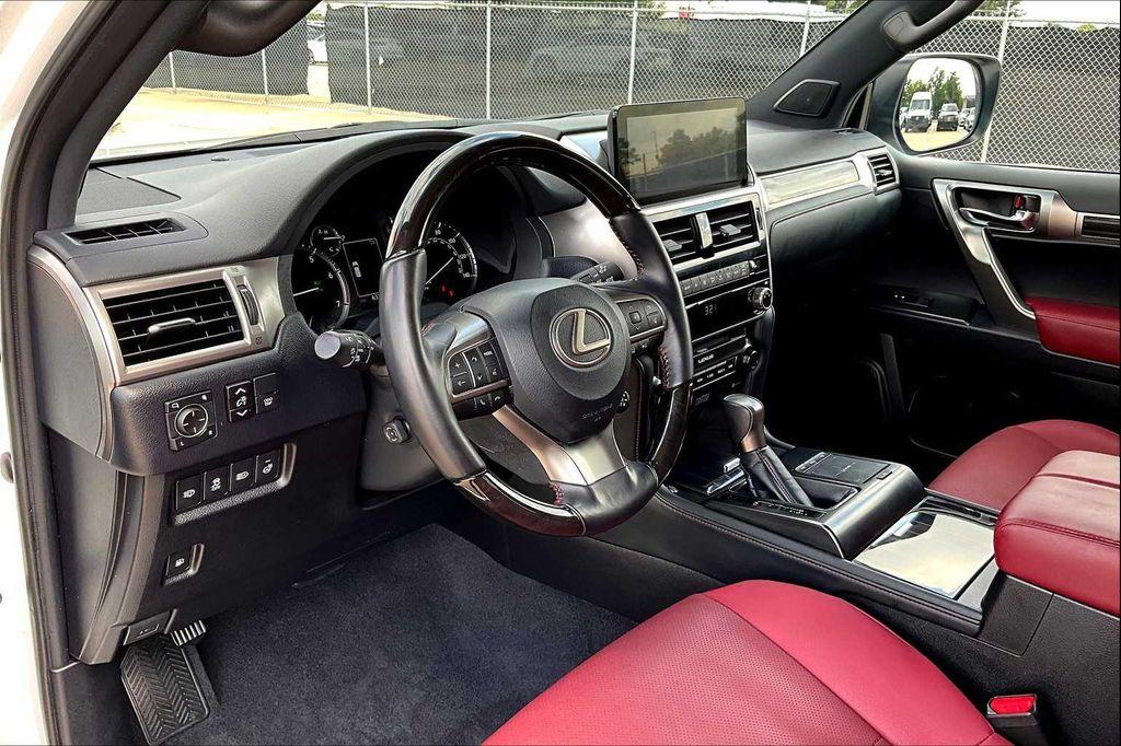 used 2023 Lexus GX 460 car, priced at $52,995